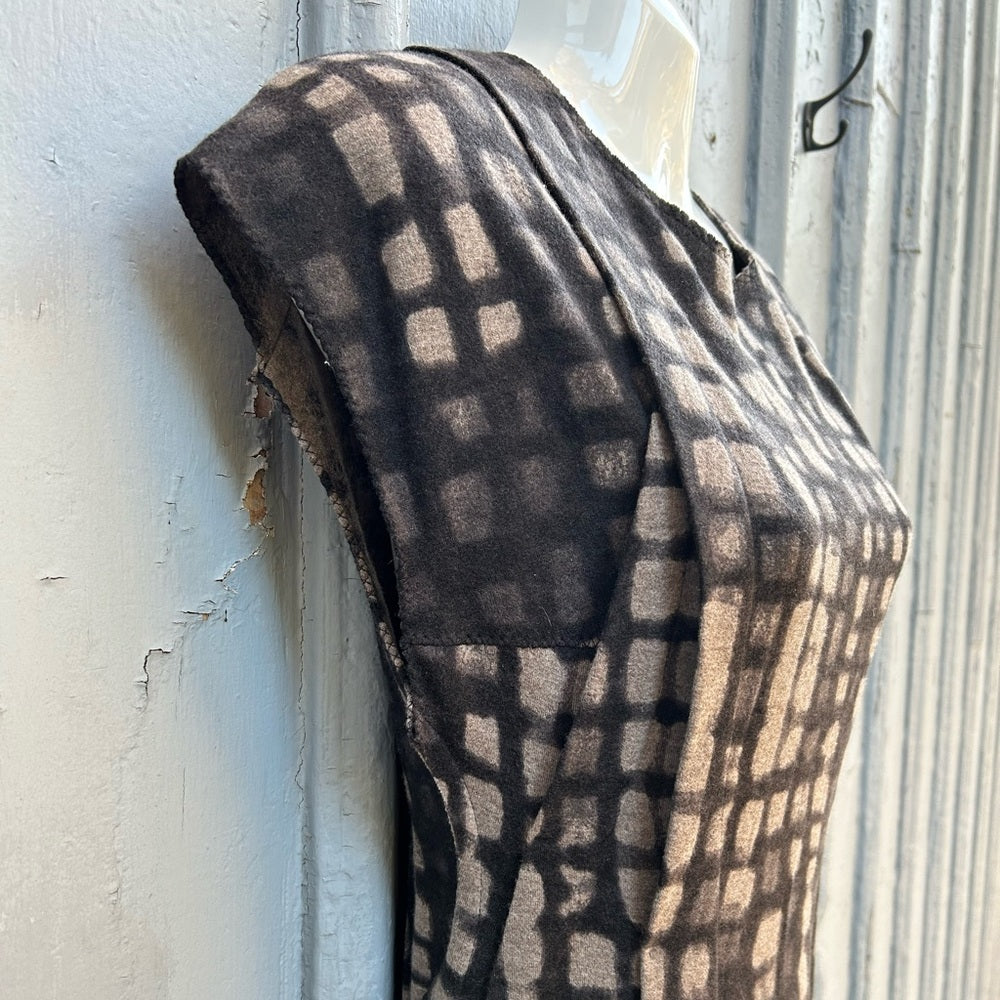Bottega Veneta Grey & Black Wool Sheath, size 40