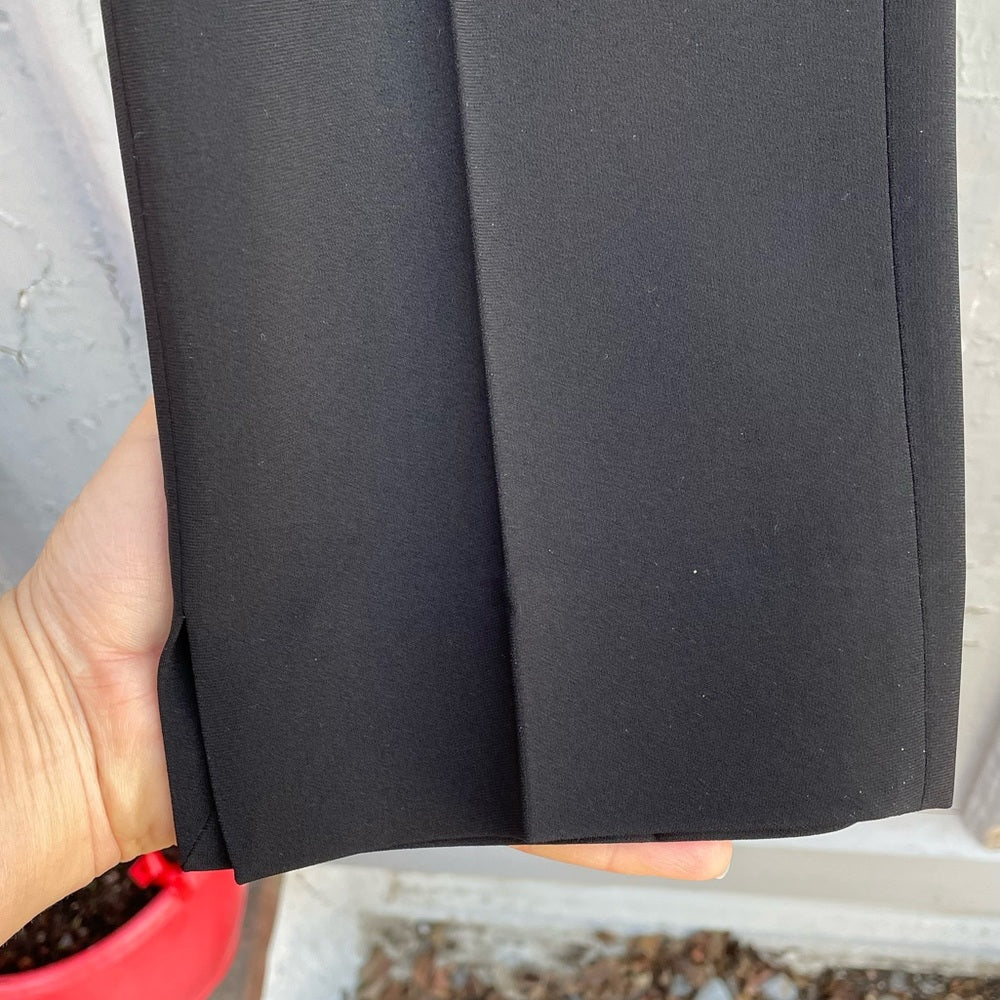 Moschino tailored slim black crop pant, size 6