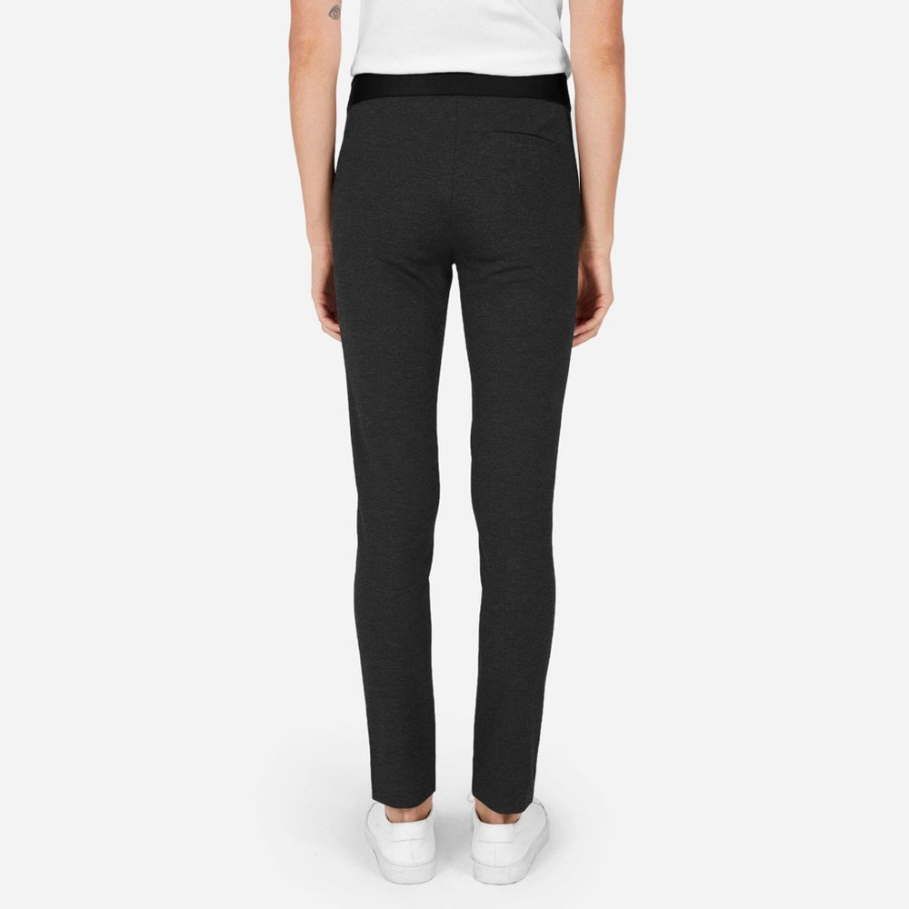Everlane Dark Grey Stretch Ponte skinny pant, size 00