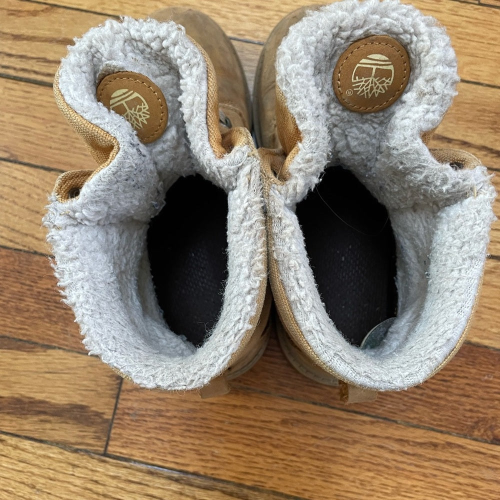 Timberland Ankle Sherpa Hiking Boots, size 2