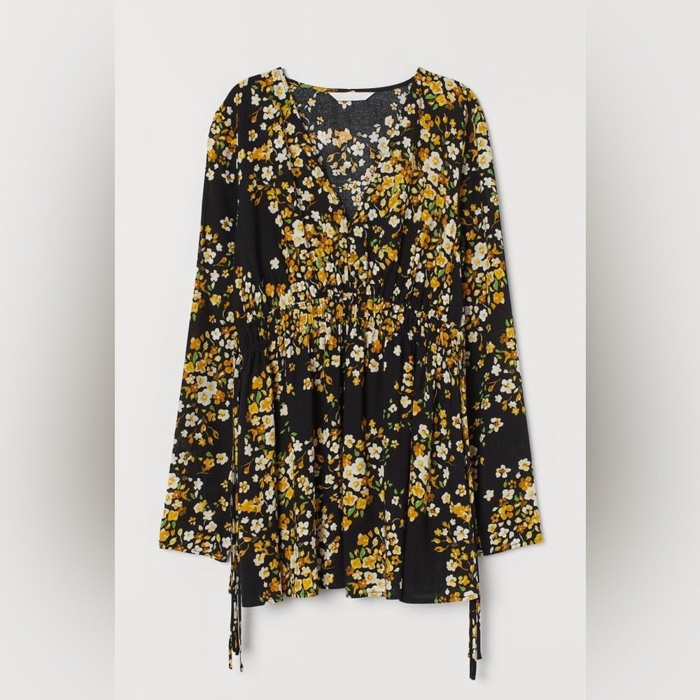H&M Mama Black Floral Maternity blouse, Large
