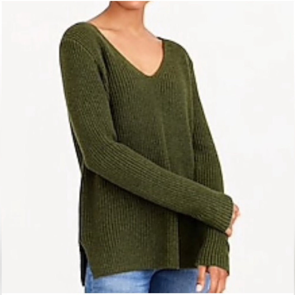 J. Crew Mercantile Green Cotton V Neck, size Small
