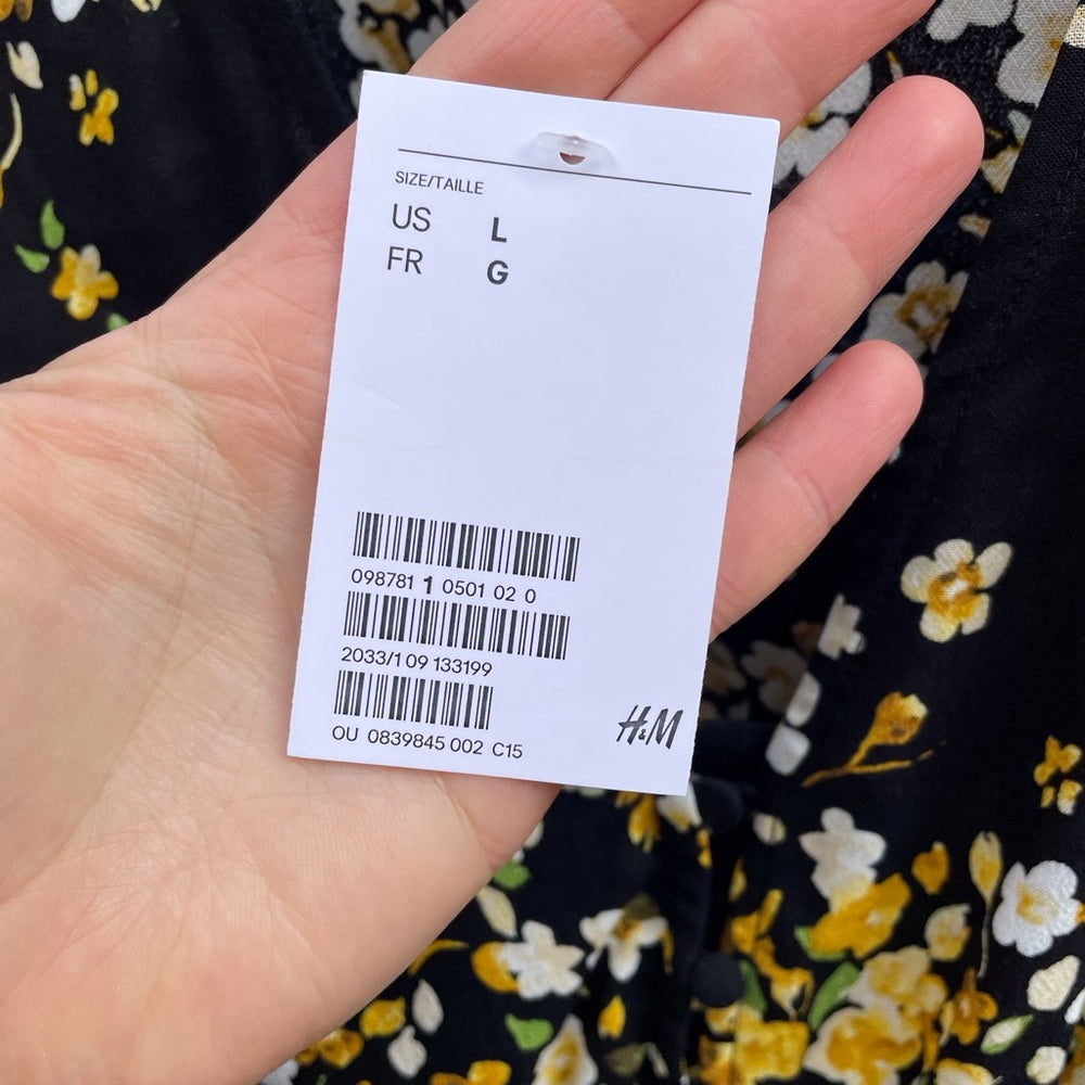 H&M Mama Black Floral Maternity blouse, Large