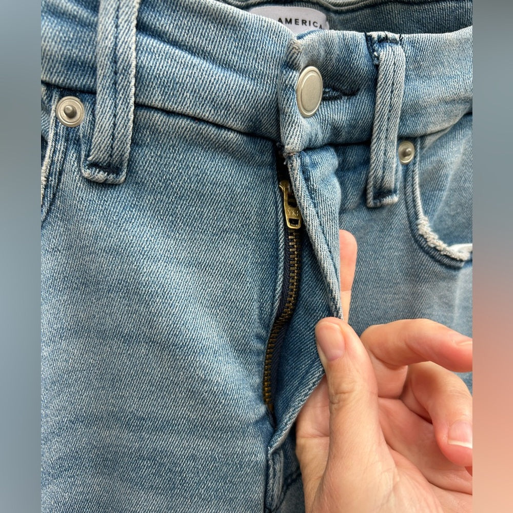 Good American Good Petite Straight, BNWT, size 6/28