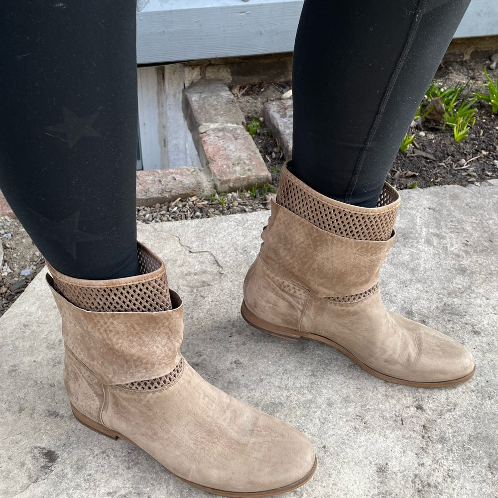 VIC MATIE Beige suede mesh Ankle Booties 40