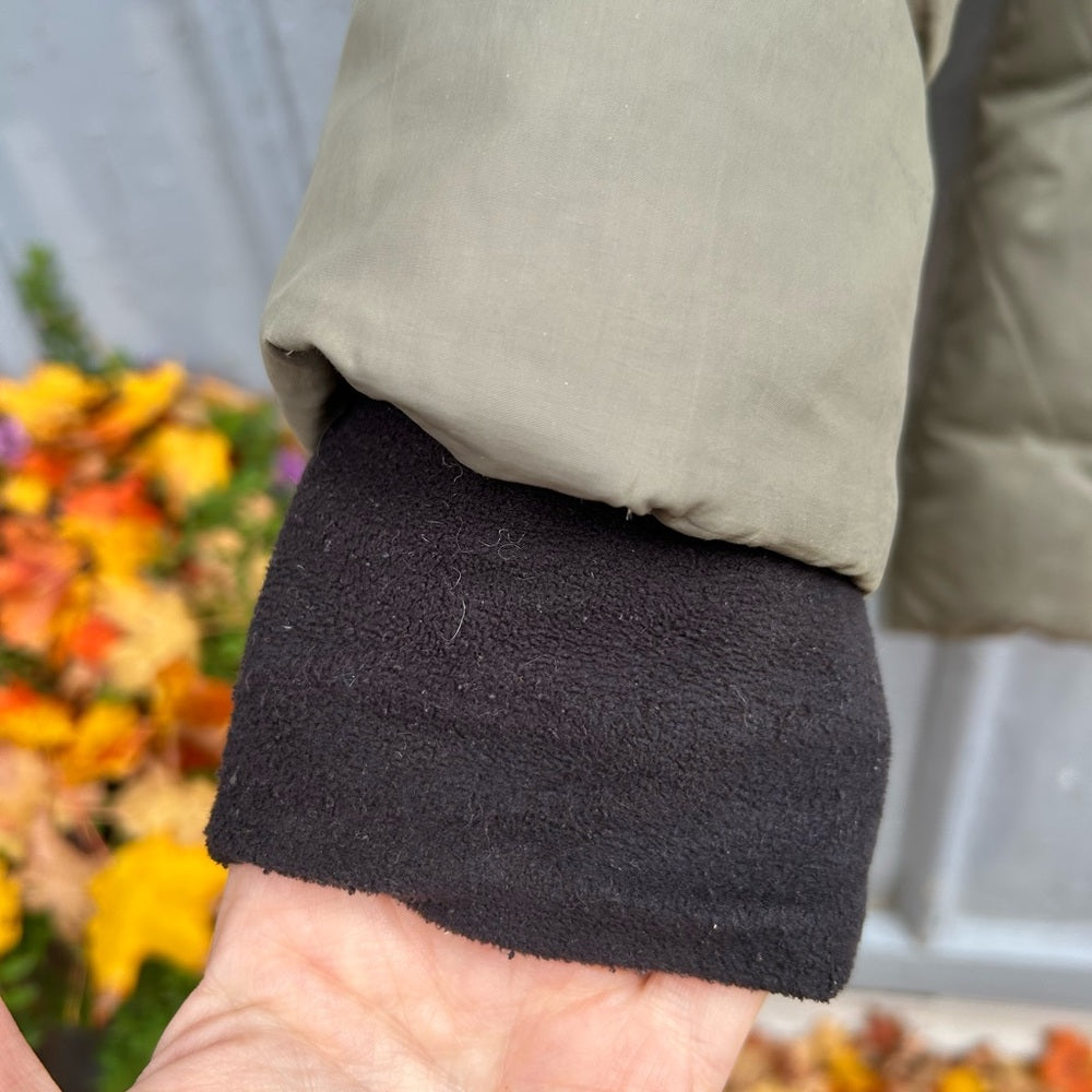 Ladies CDN Spirit khaki Down Jacket, size Small