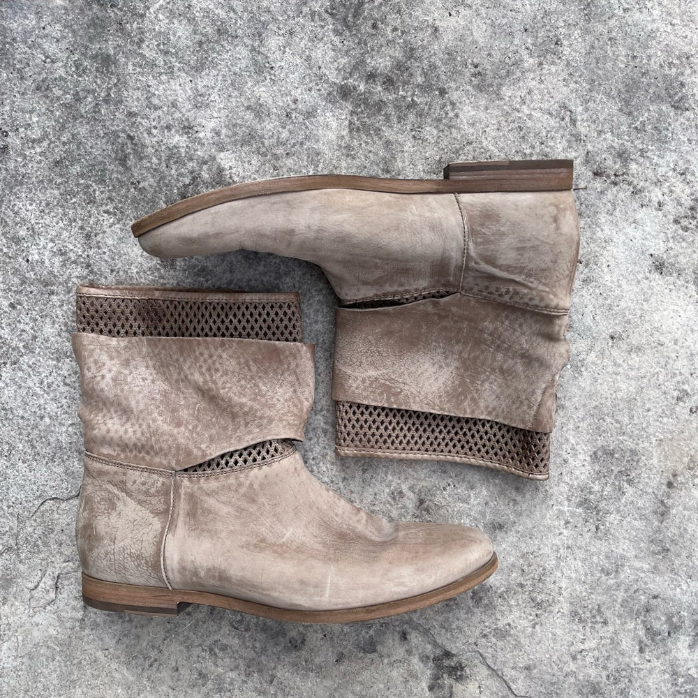 VIC MATIE Beige suede mesh Ankle Booties 40