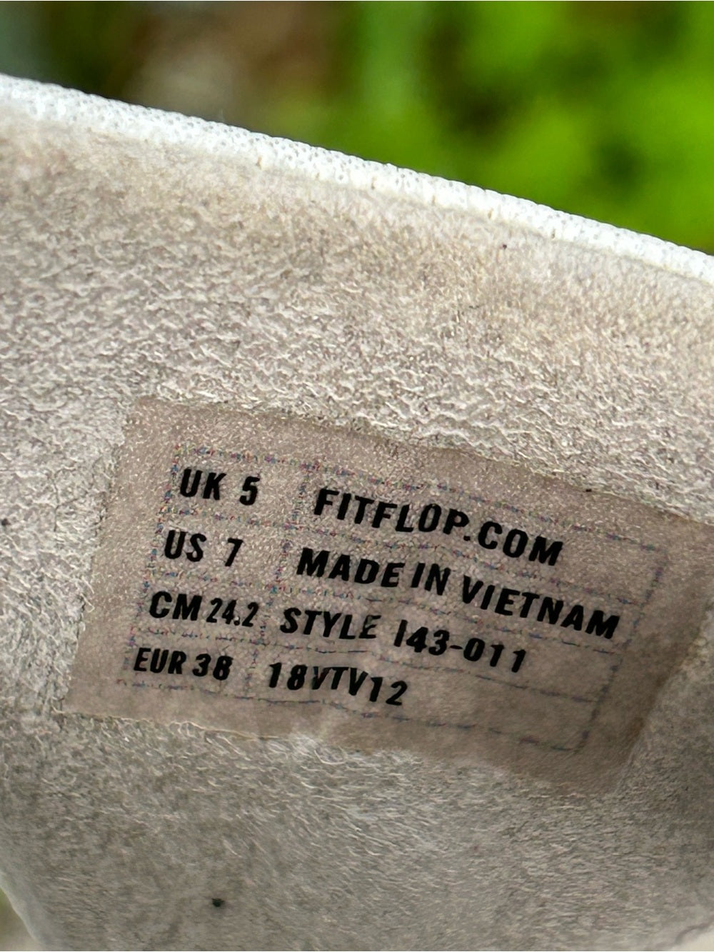 Fitflop LULU Shimmerglitz Toe-Post Sandals, size 7