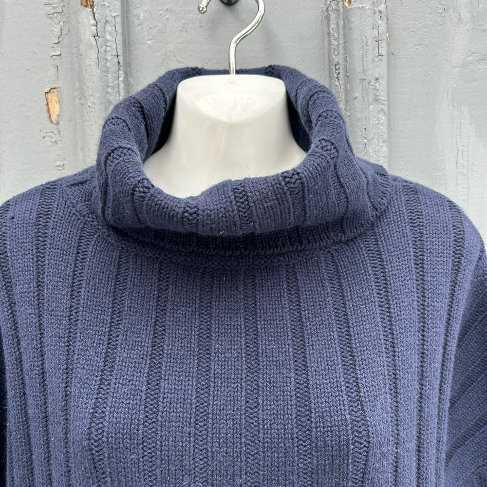 Allude Wool Cashmere Ribbed turtleneck, size Small