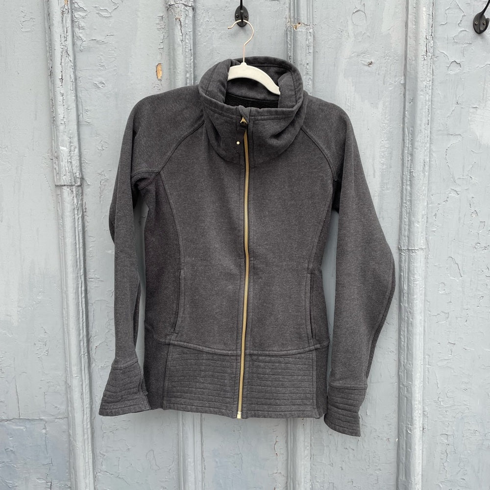 Lululemon Radiant Jacket In Heathered Black, Size 4