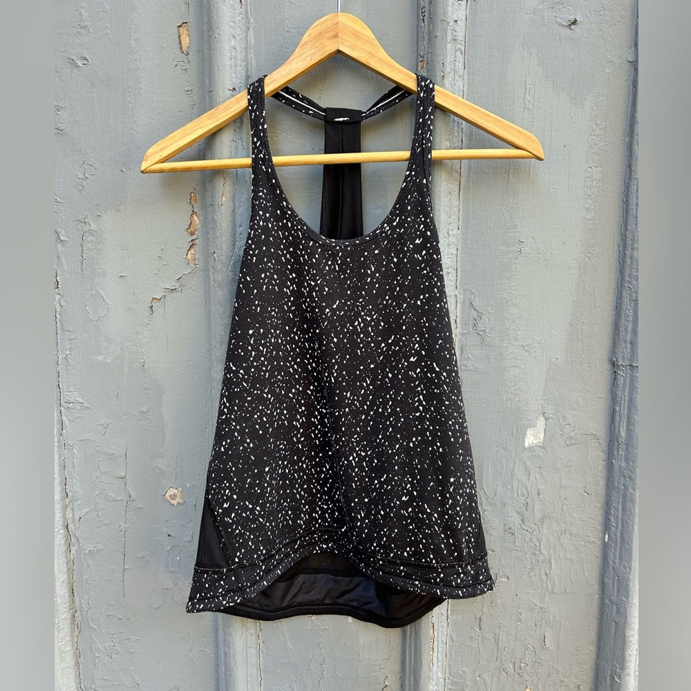 Lululemon Drop It like it’s hot tank, approx size 4