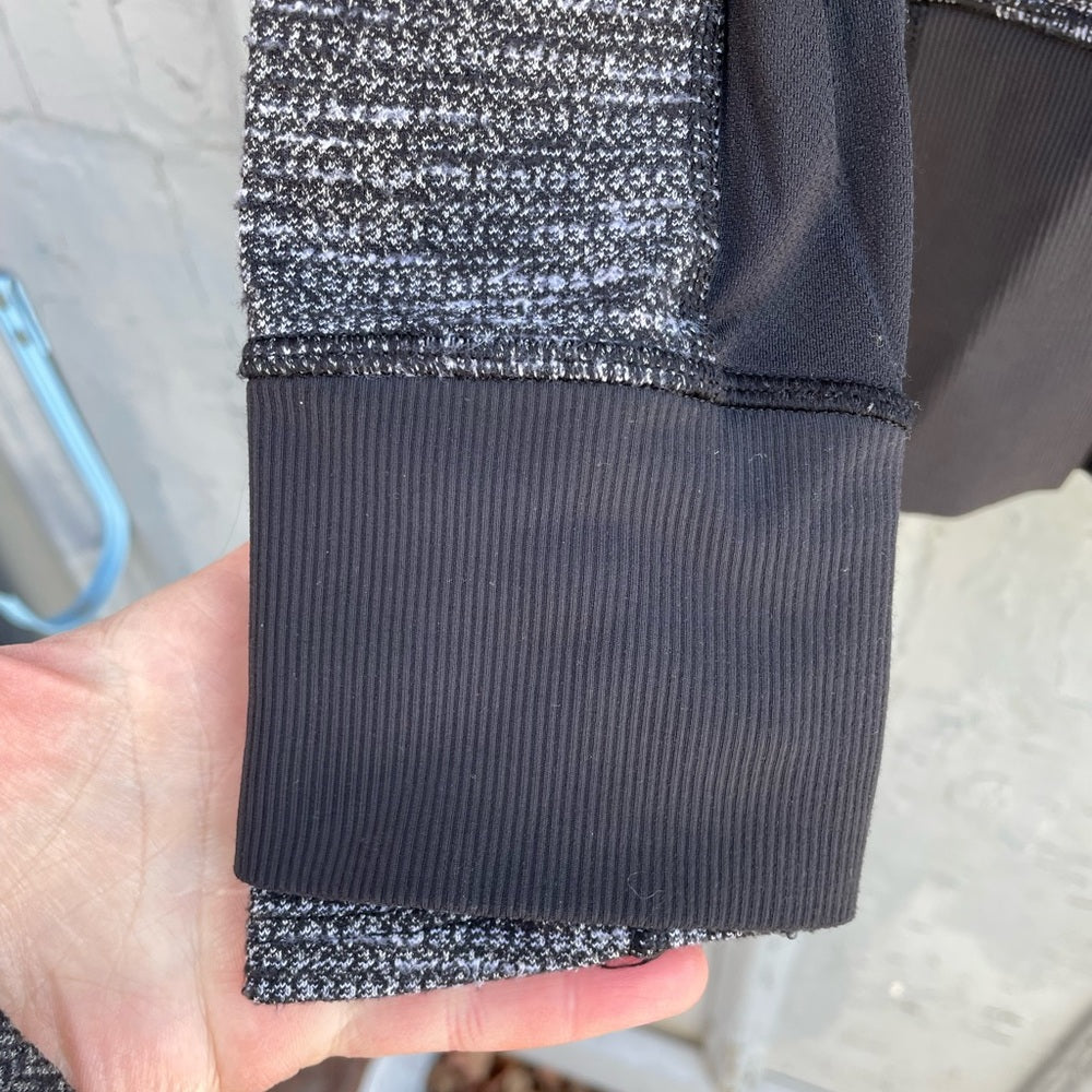 Lululemon Daily Practice Jacket, size 4