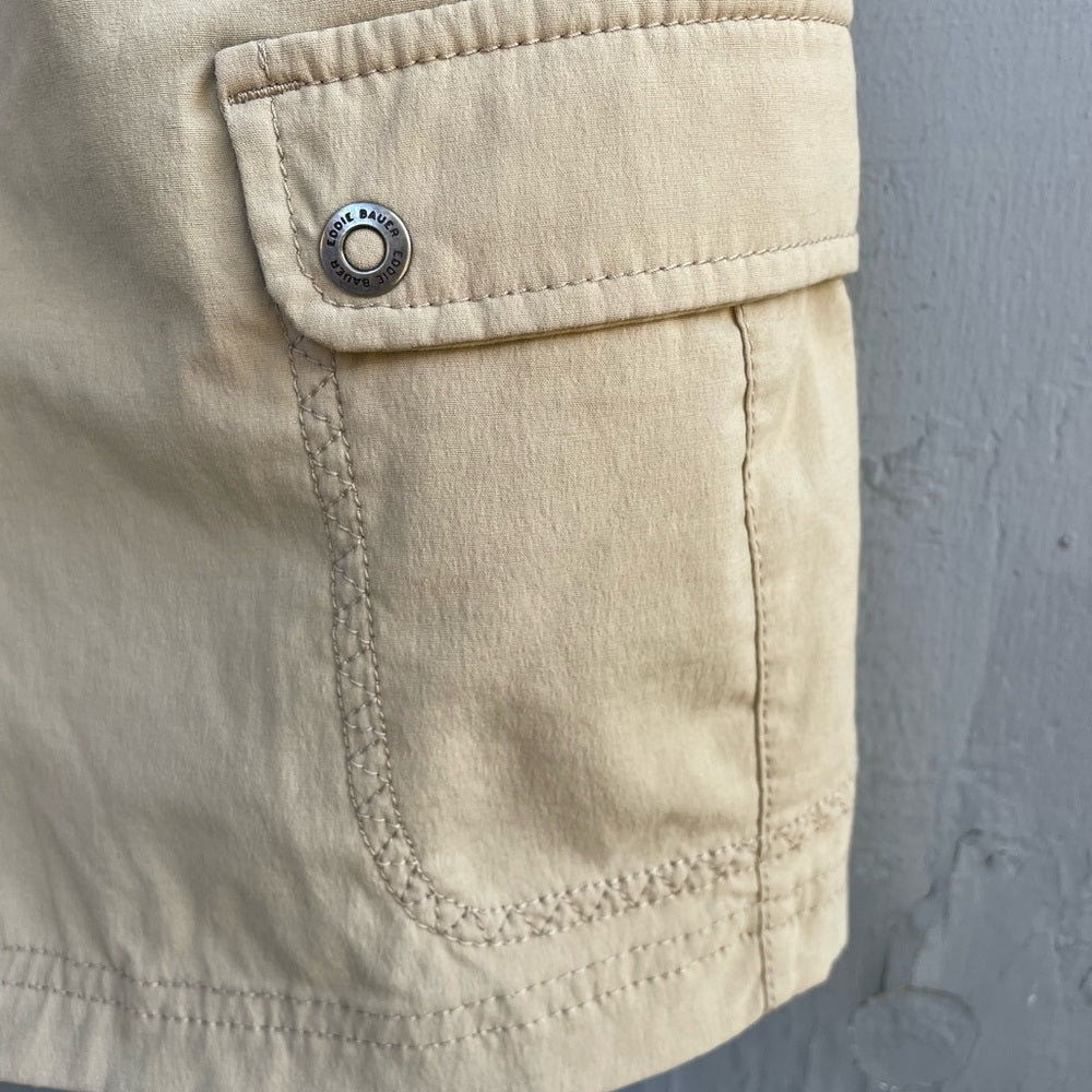 Eddie Bauer Taupe Cargo Shorts, size 6