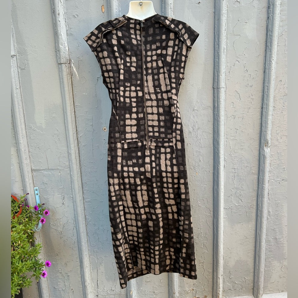 Bottega Veneta Grey & Black Wool Sheath, size 40