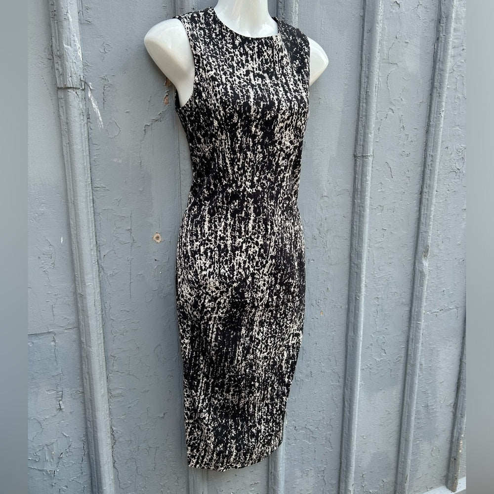 Sportmax Black & White abstract Sleeveless midi dress, BNWT, size 6