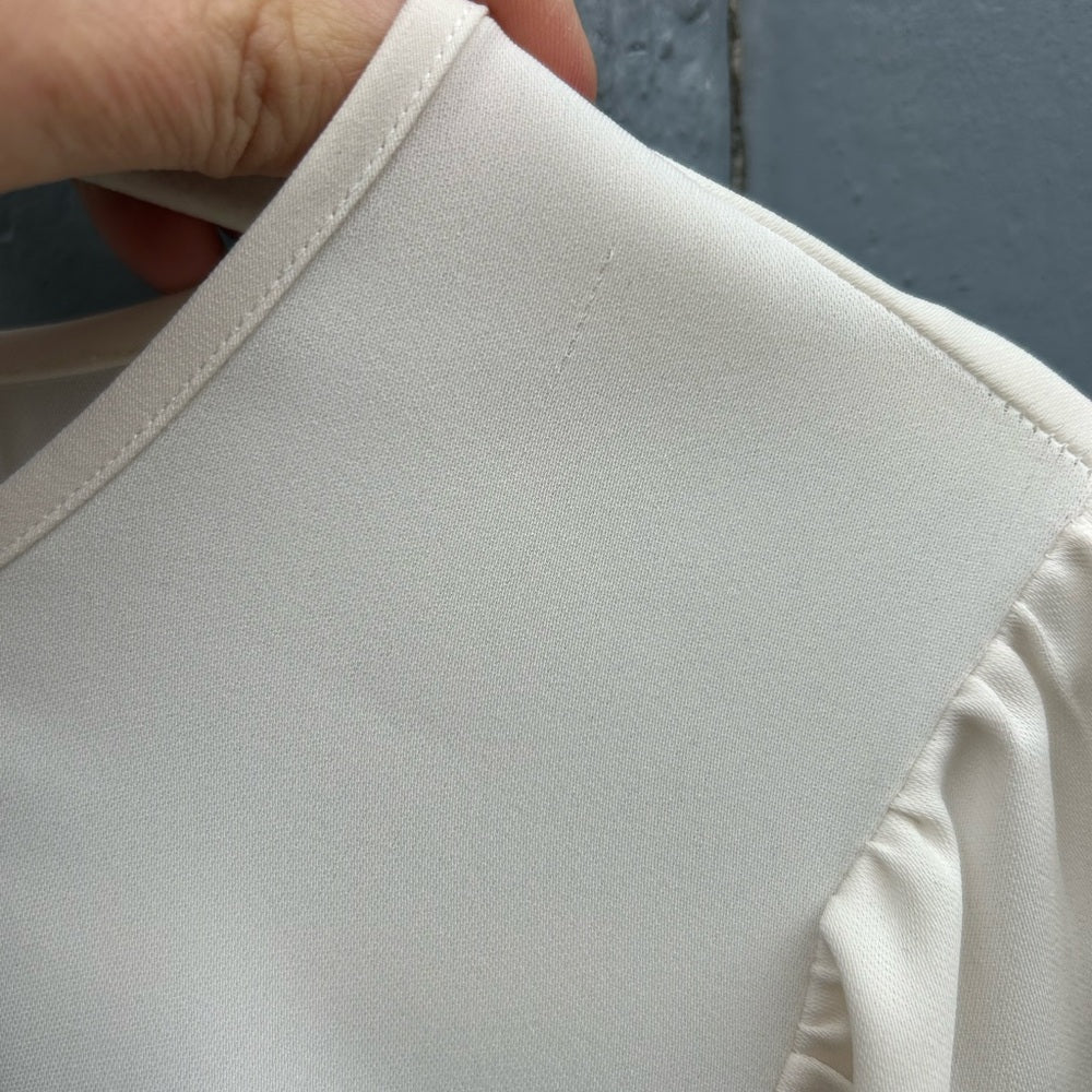 Wilfred Cream Long Sleeve Crepe Blouse, size M