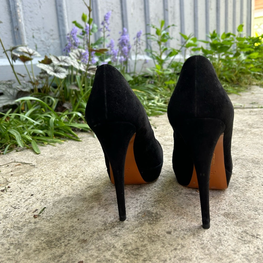 Gucci Kid Scamosciato Cuir Platform Heels, size 37