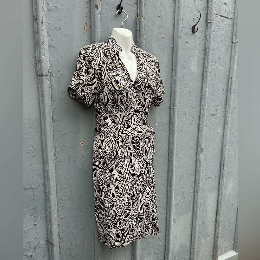 Diane Von Furstenberg Silk Anoush Wrap Dress, size 8