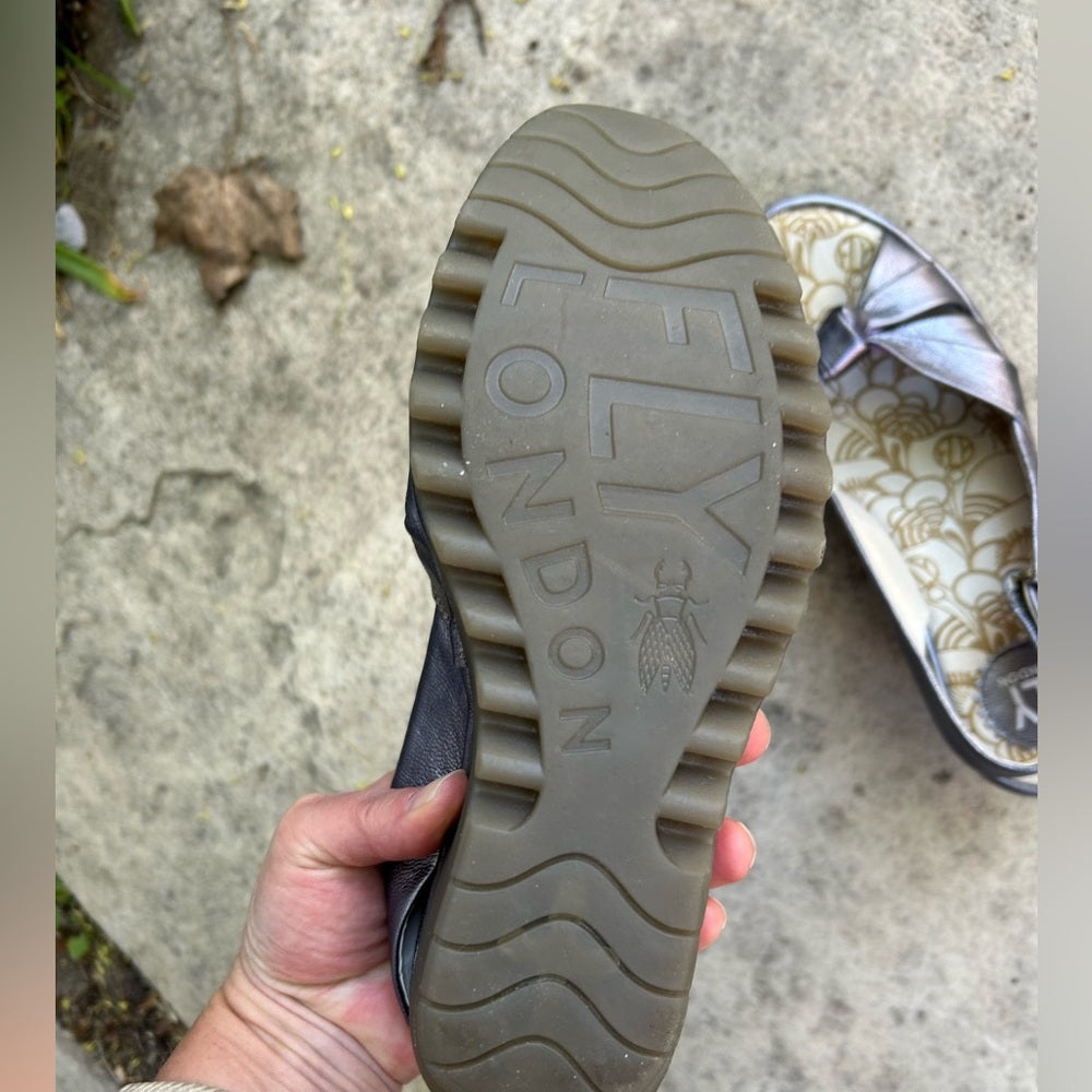 Fly London Yakin Pewter Wedge, size 38