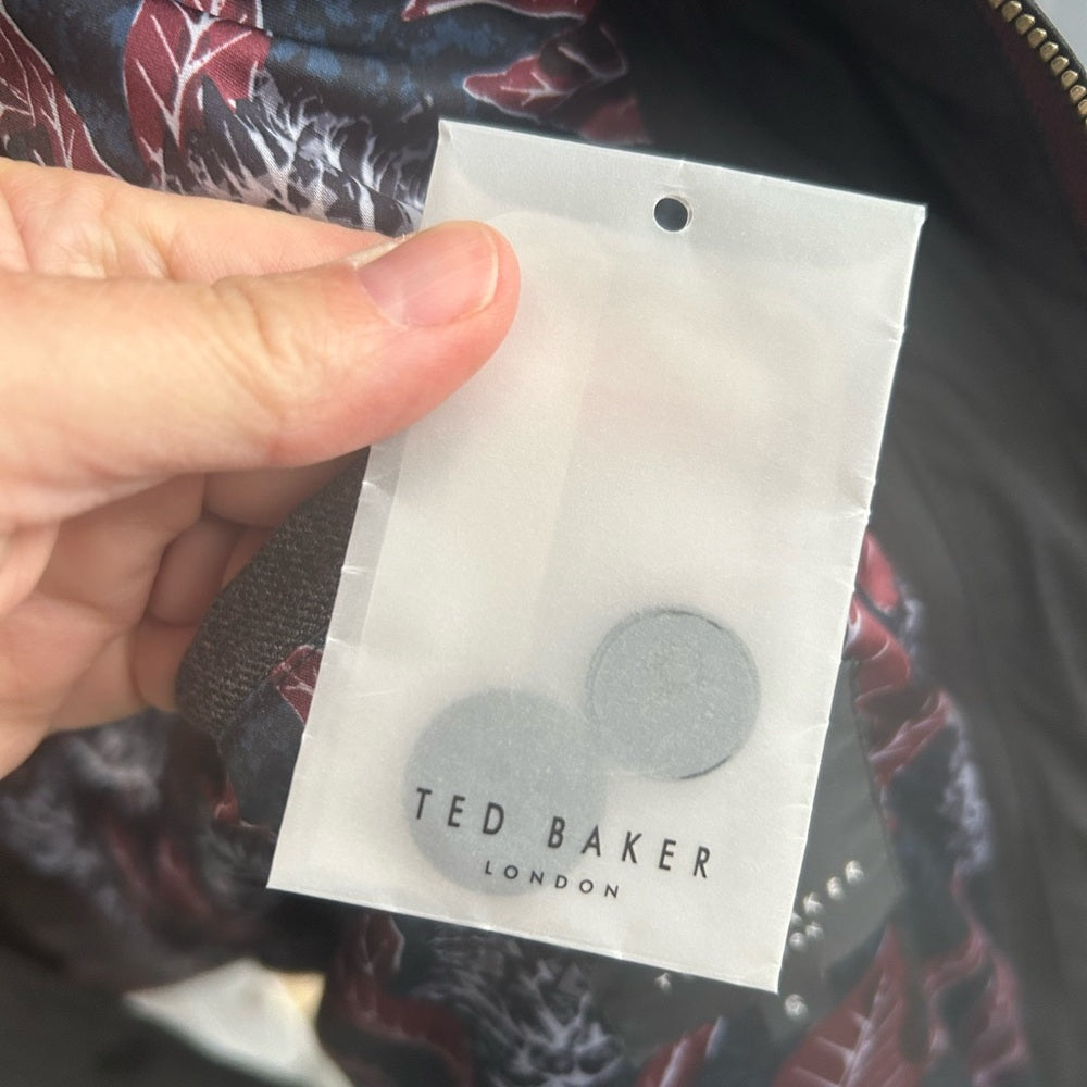 Ted Baker Grey Jaycie Padded Jacket, size Ted 6 (XXL)