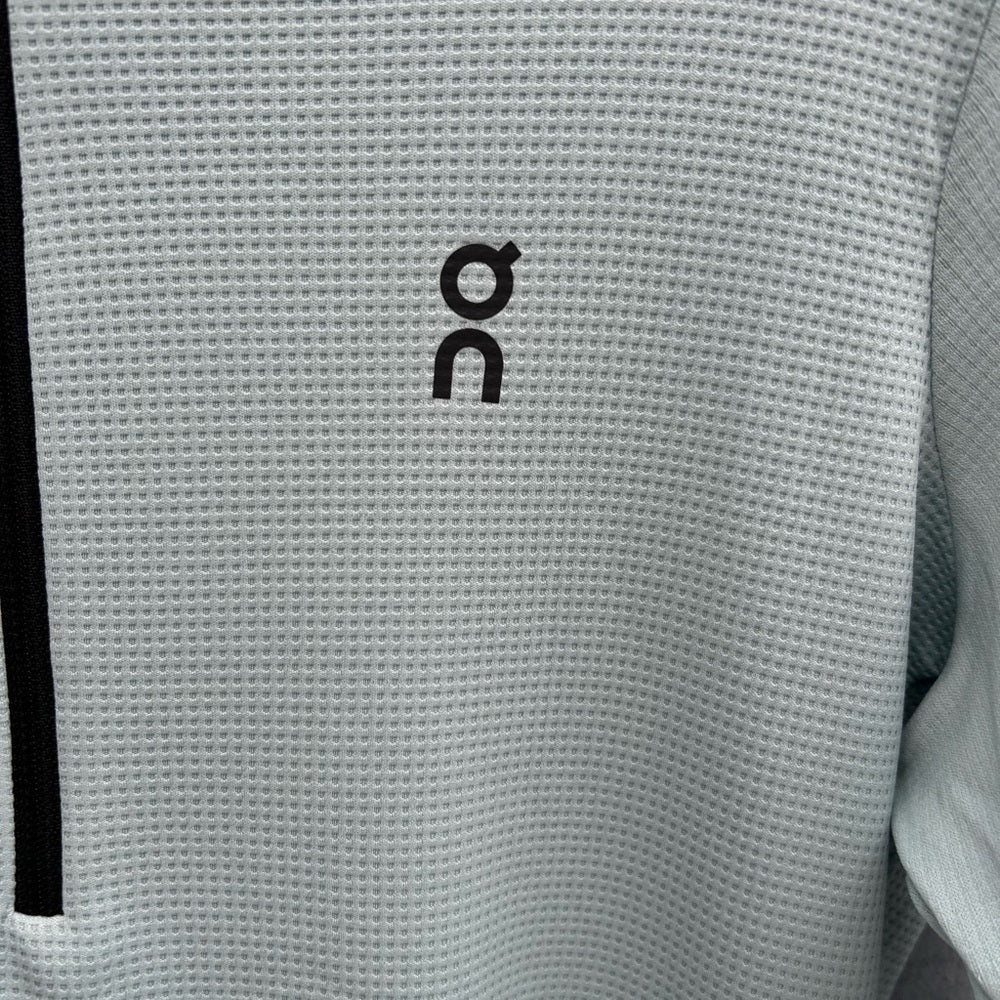On Running Climate Shirt, size Large
