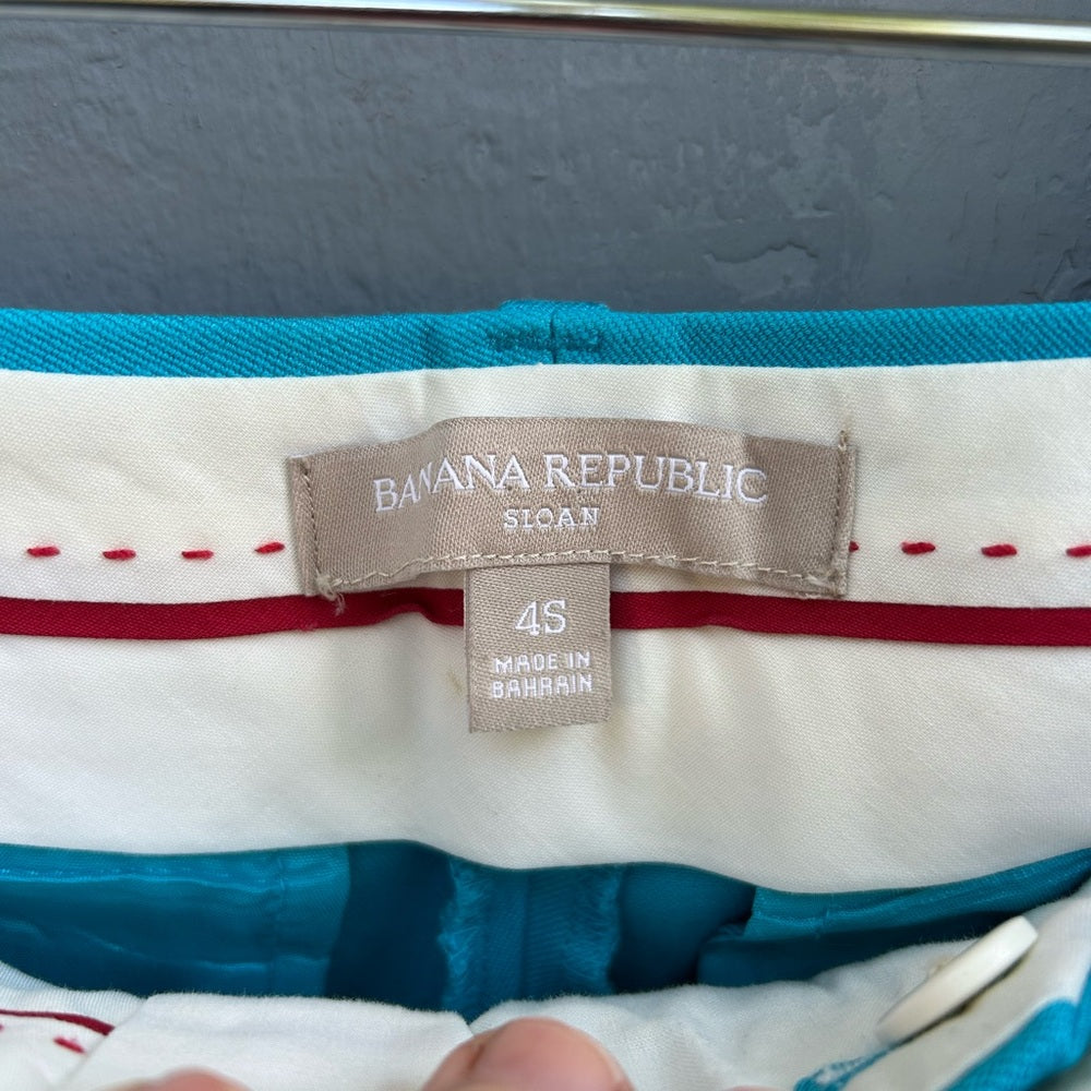 Banana Republic Blue Sloan Pant, size 4S