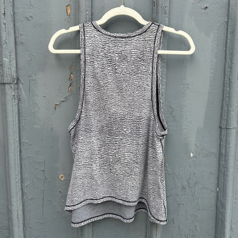 Lululemon Squad Goals Tank, size 8/10