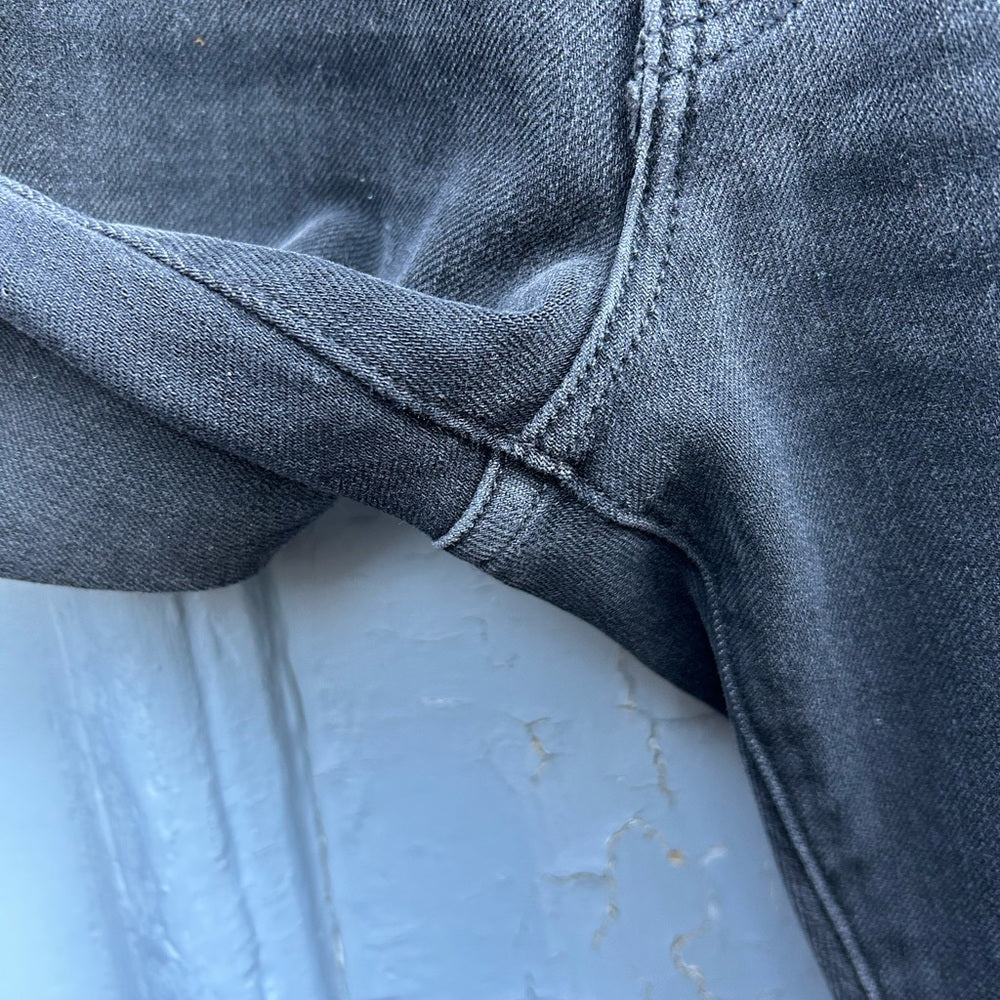 Fathers Daughter Denim, Hanna Mid Rise Skinny in Charcoal, size 28