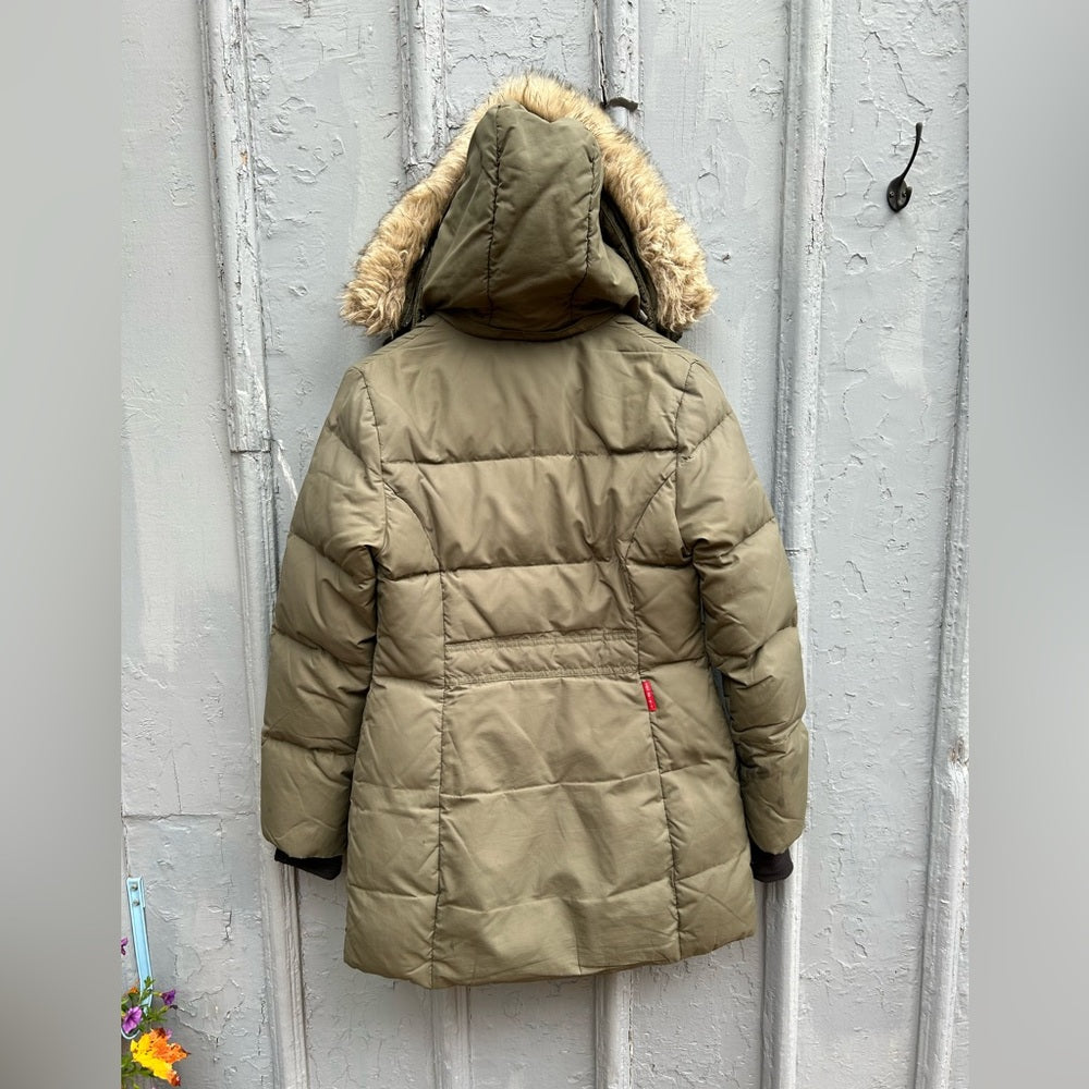 Ladies CDN Spirit khaki Down Jacket, size Small
