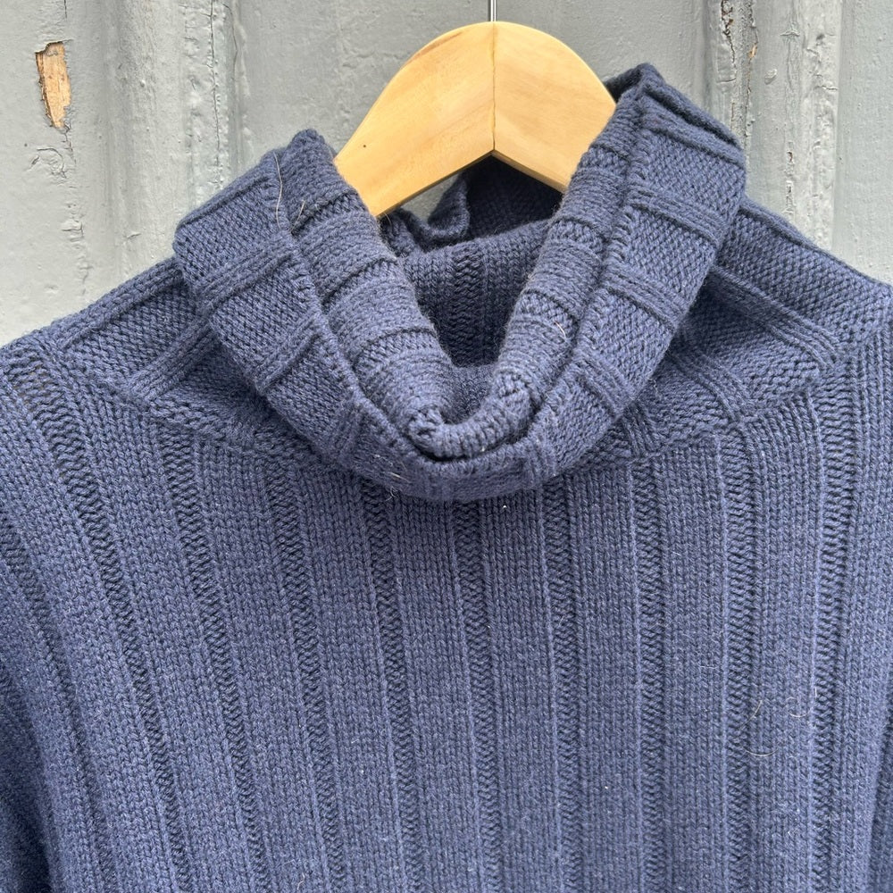 Allude Wool Cashmere Ribbed turtleneck, size Small