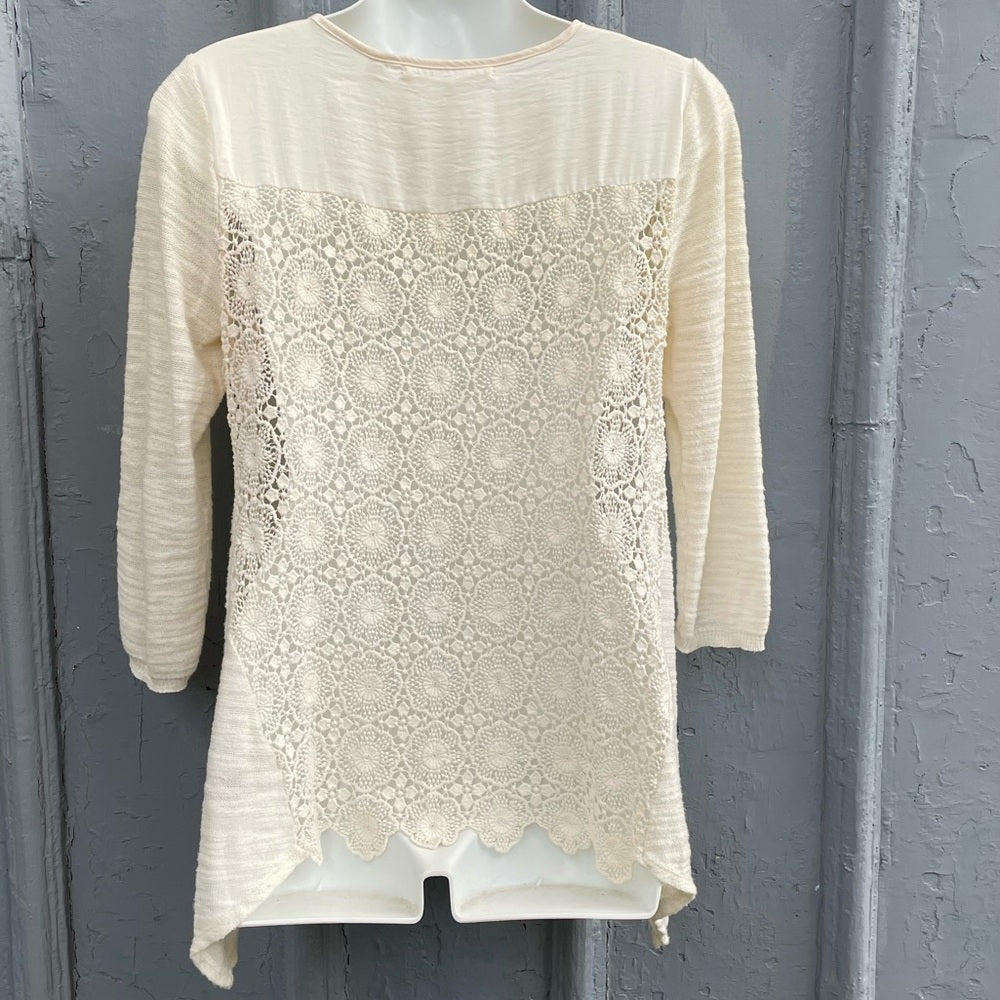KNITTED & KNOTTED cream Crochet back Verso top XS