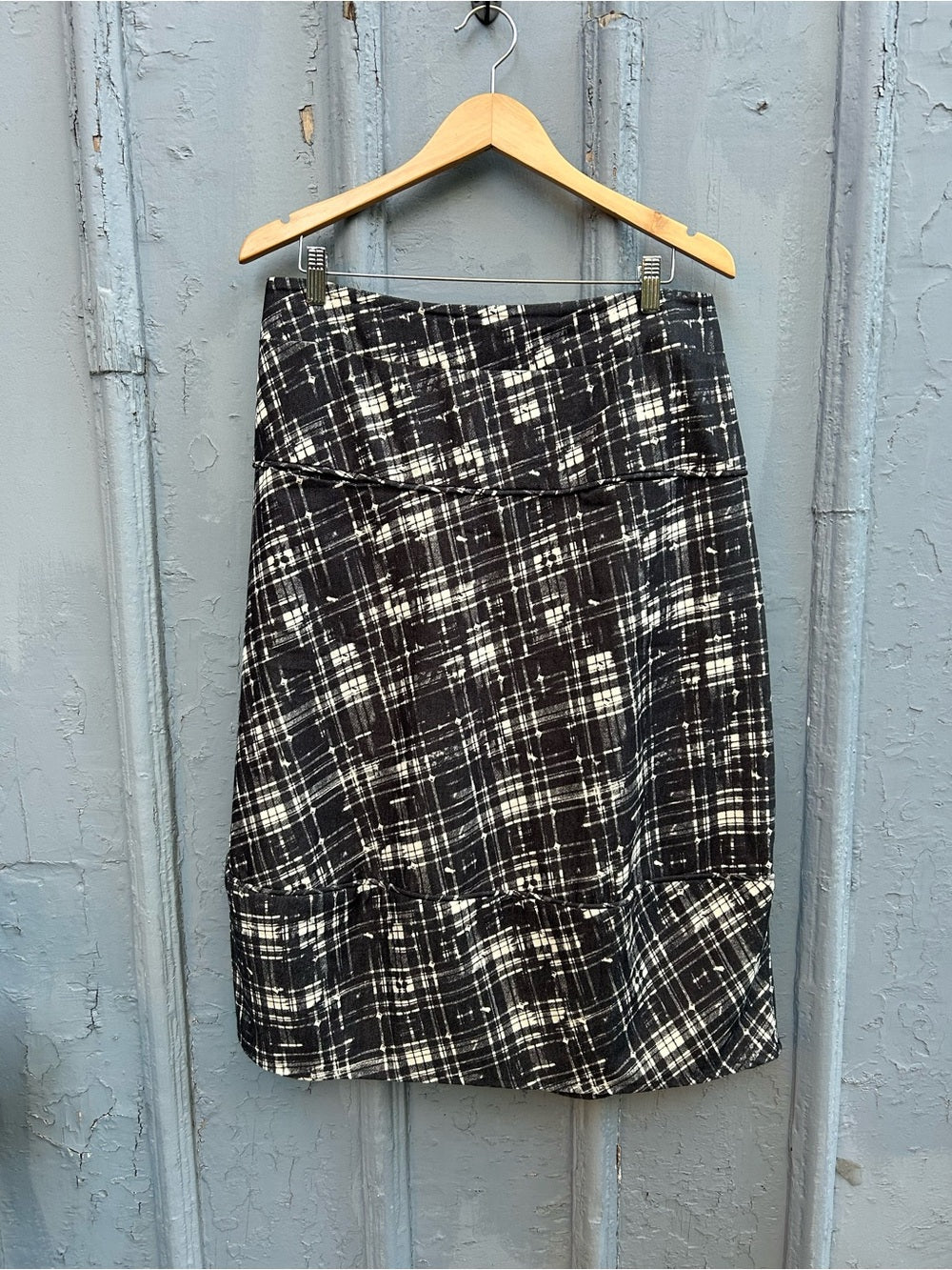 Ozai N Ku abstract skirt, size XL