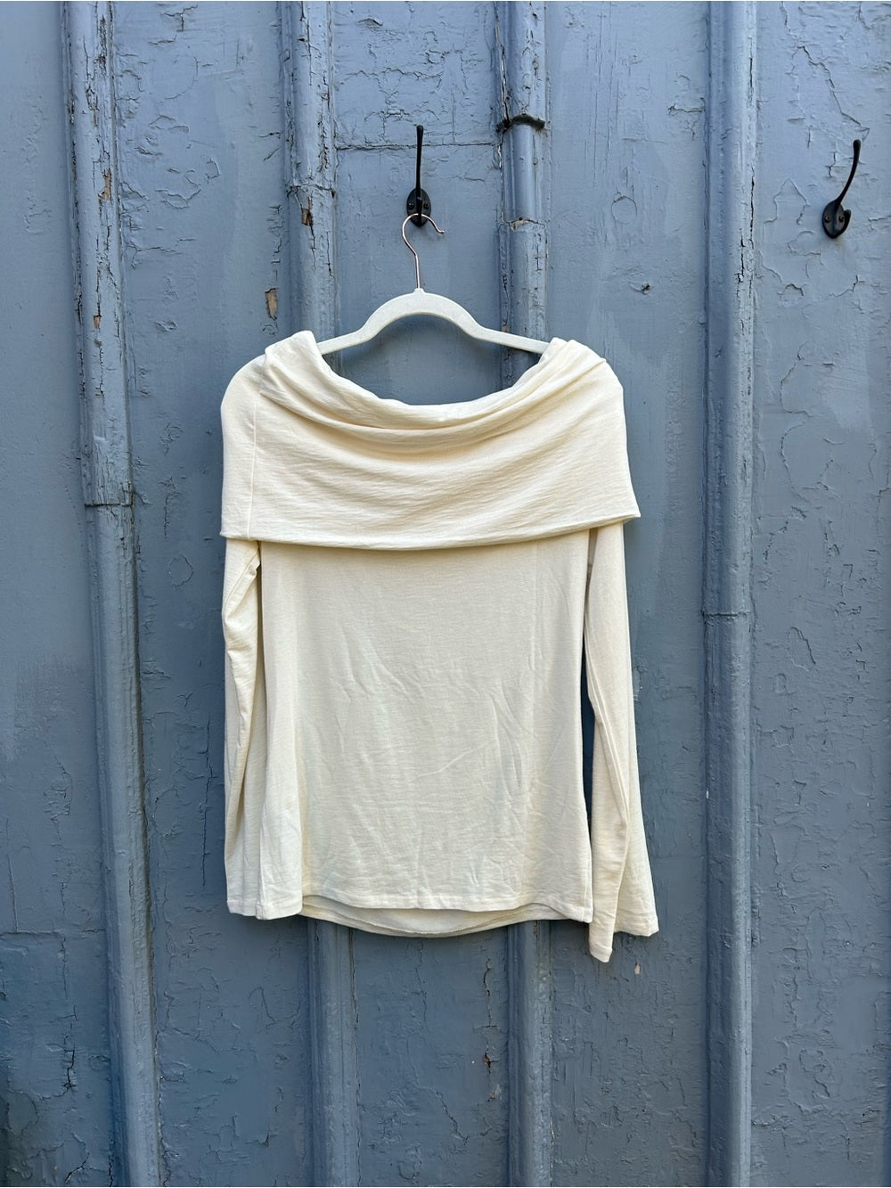 Banana Republic Luxe Wool Blend off the shoulder top, size M