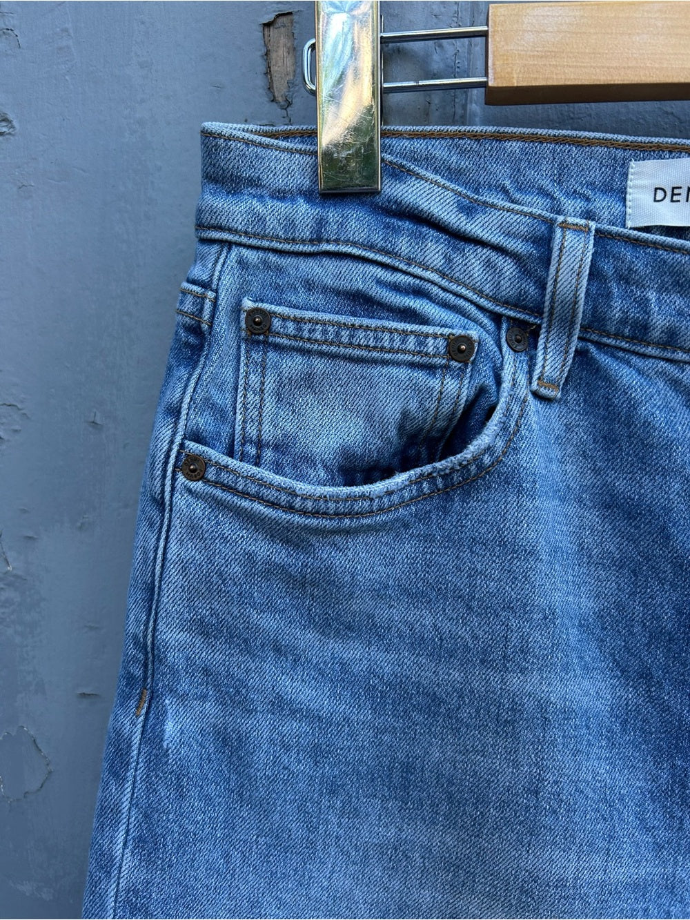 Denim Forum Arlo High Rise Straight, size 28