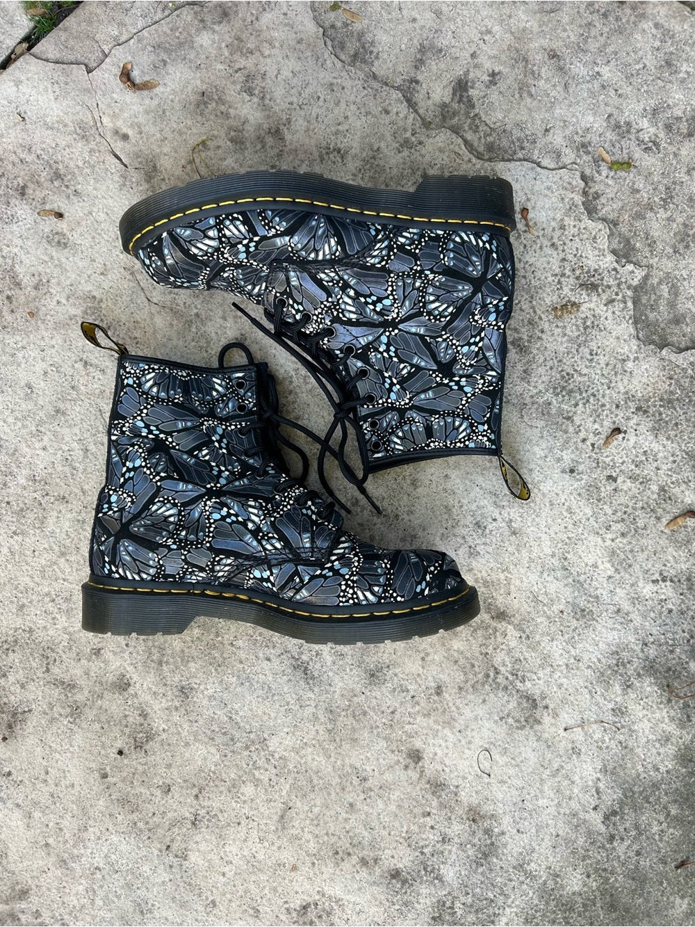 Doc Marten 1460 Suede Butterfly, BNWOB, size 41 (9)