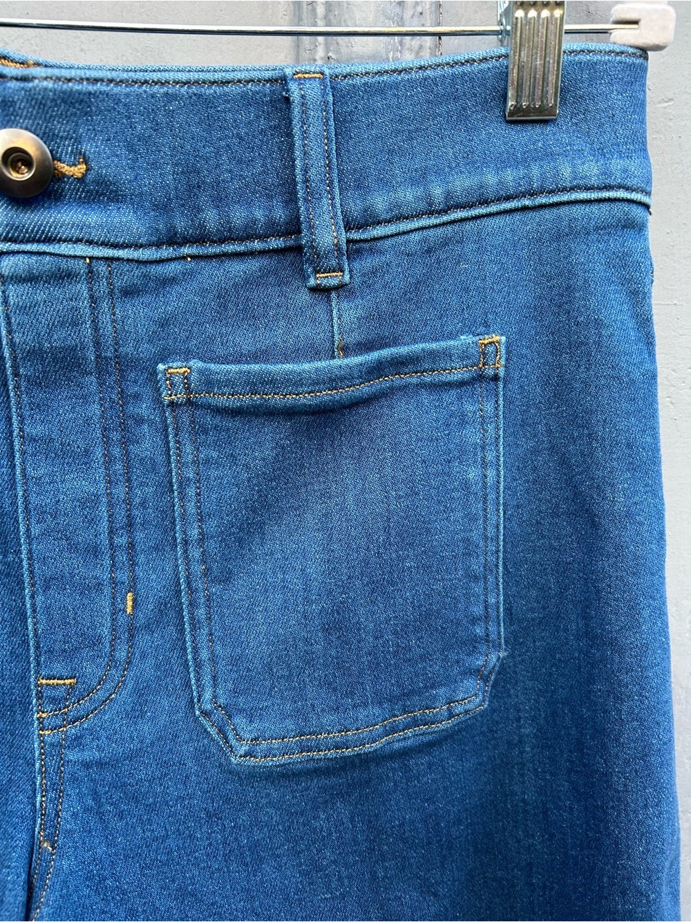 Spanx Wide Leg Cropped Jeans, BNWT, size Large