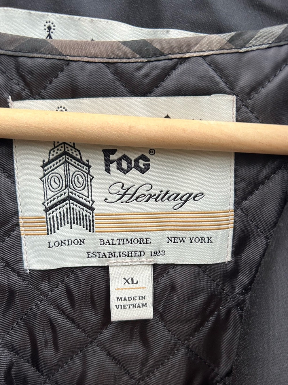 London Fog Black Heritage Trench (3 in 1), size XL