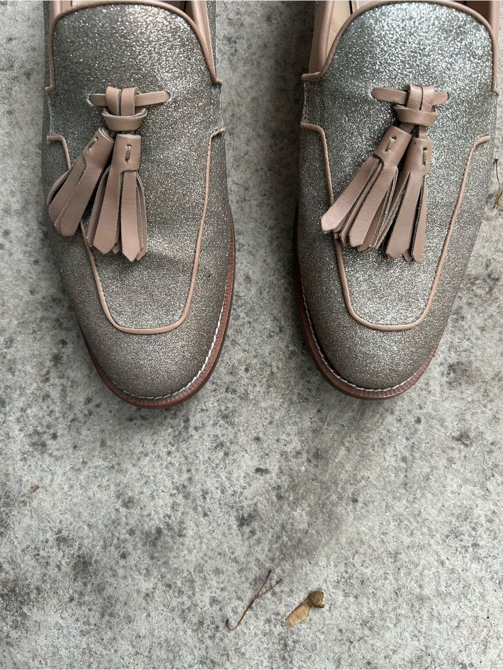MaxMara Gold Tassled Loafer, size 38.5 (approx 7.5/8)