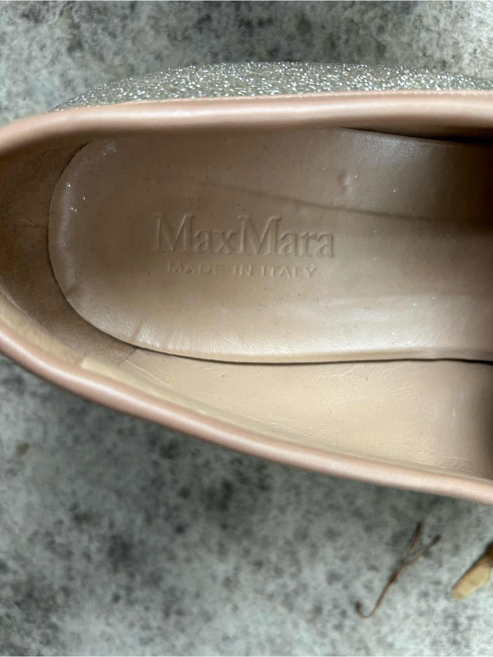 MaxMara Gold Tassled Loafer, size 38.5 (approx 7.5/8)