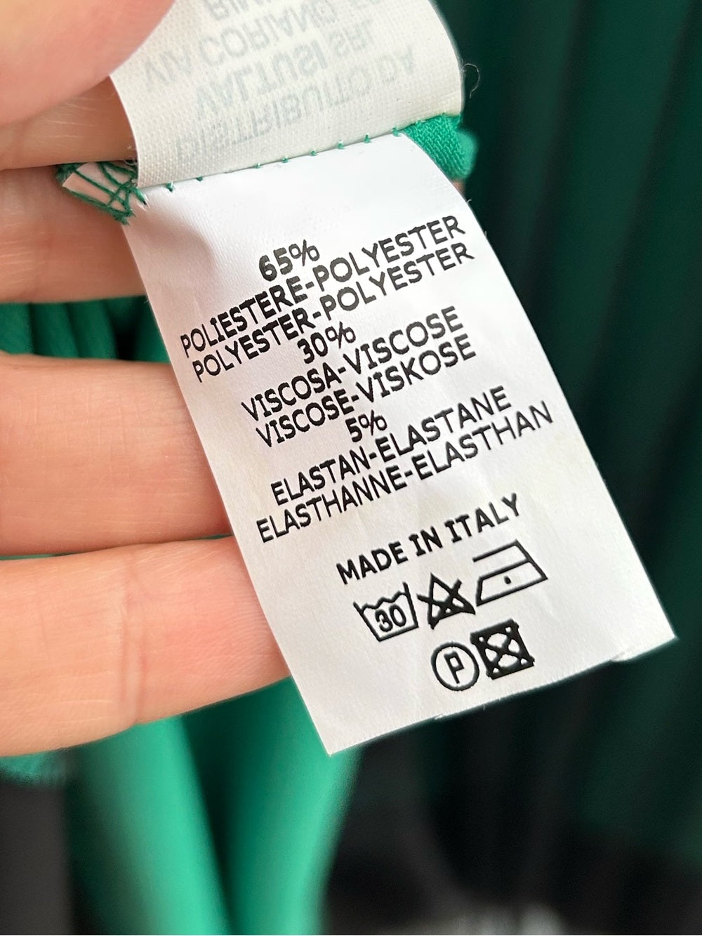 Valtusi green & Black Tulle Skirt, size XXXL (CAN XL)
