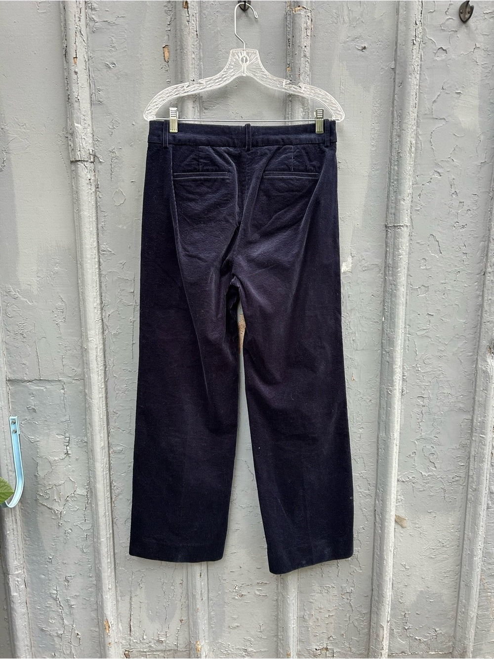 J Crew Navy Straight Leg Cords, size 6