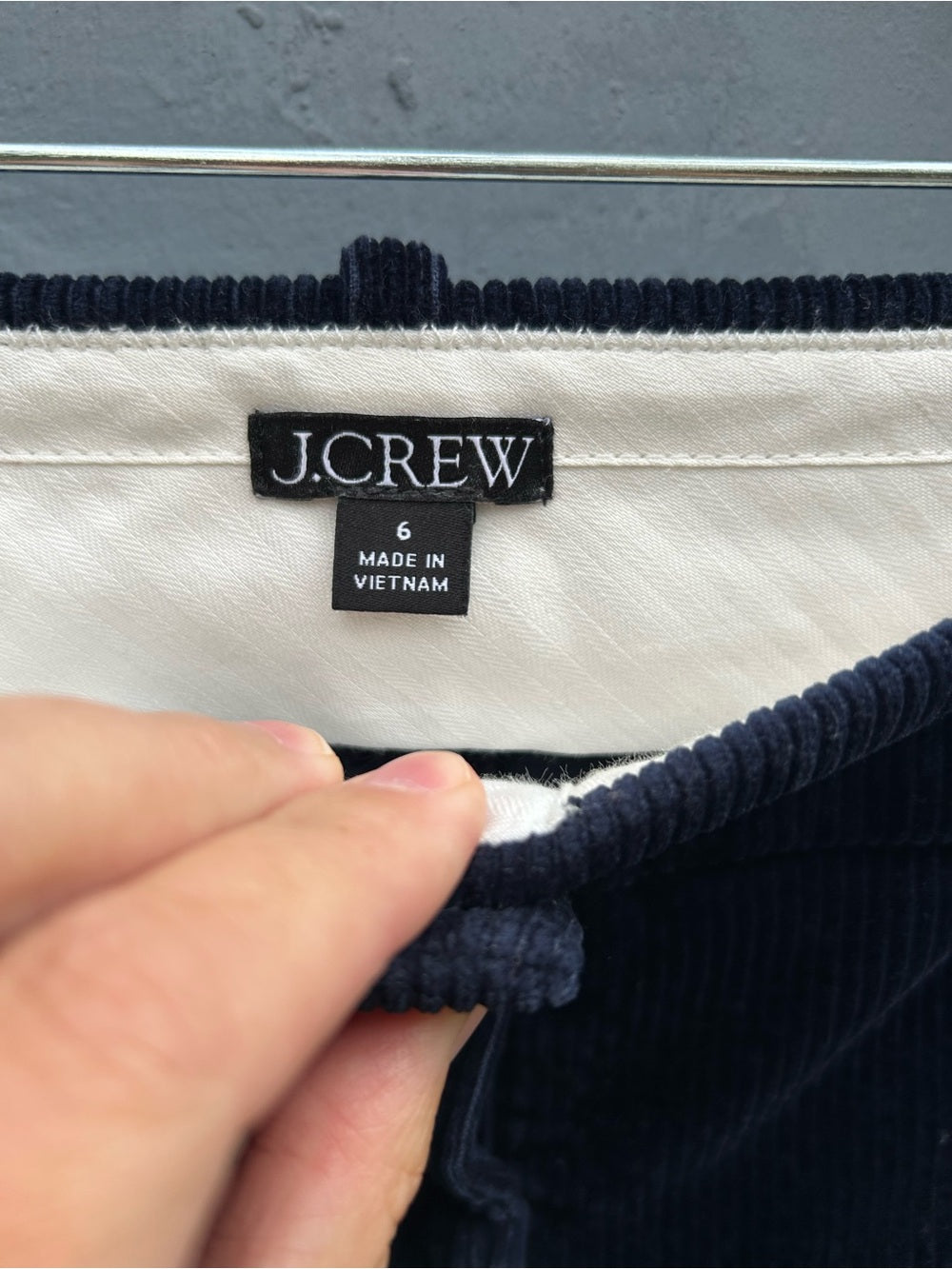J Crew Navy Straight Leg Cords, size 6