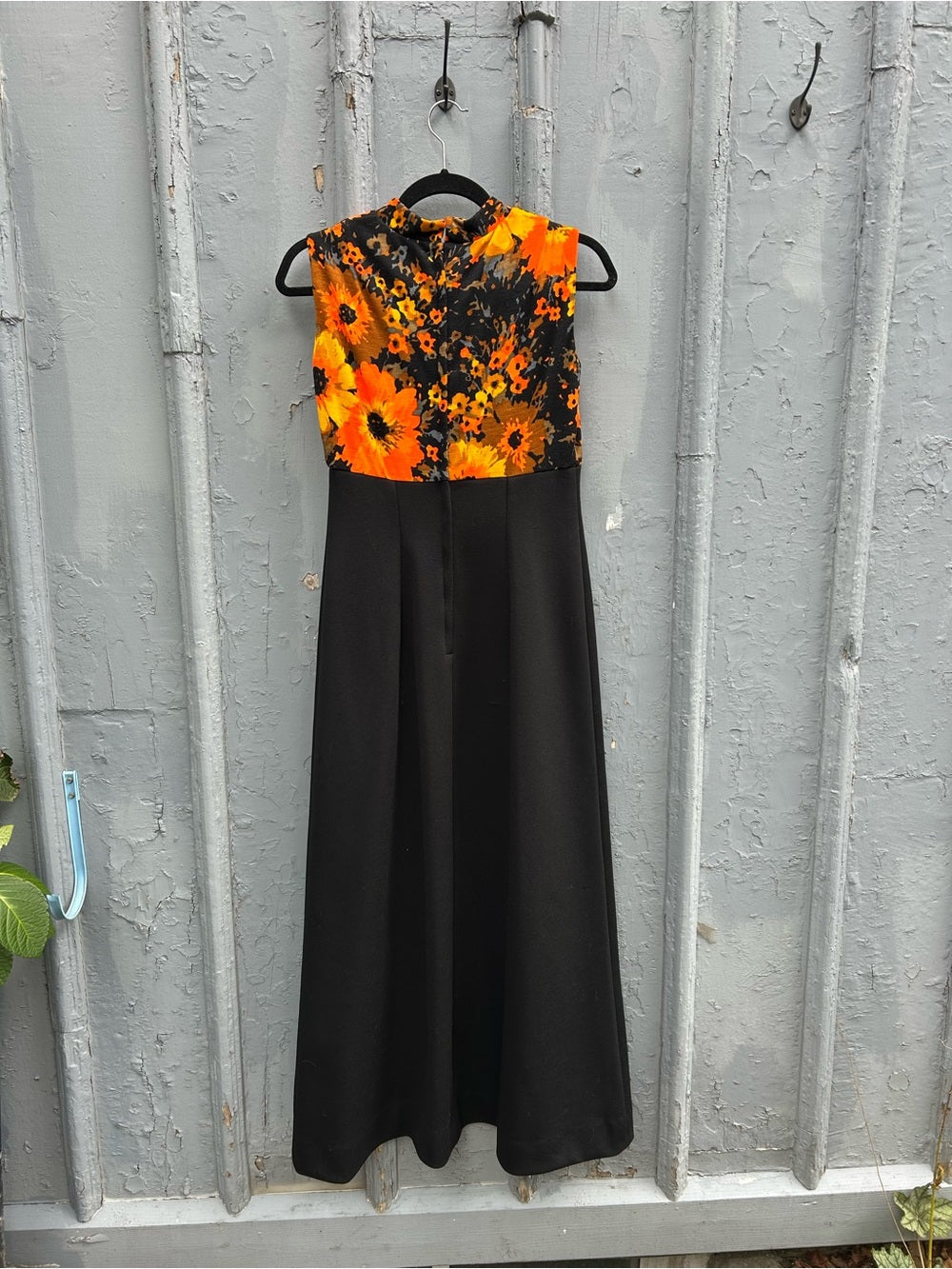 Vintage Gina Rinaldi Black Orange dress, vintage “10” (modern 6)