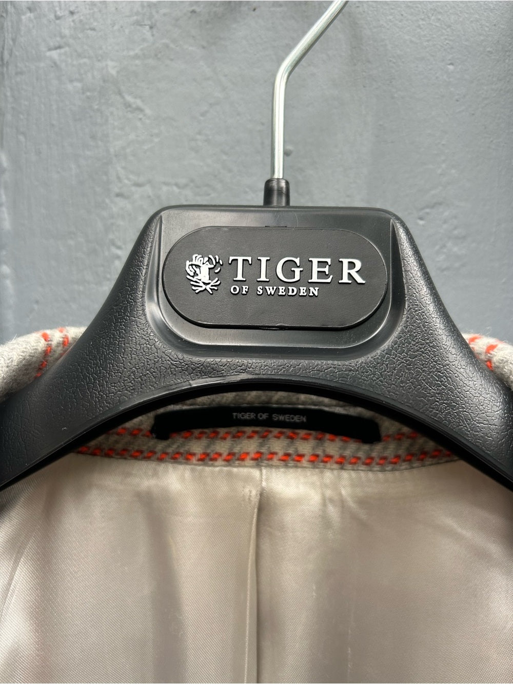 Tiger of Sweden Aloe Grey Plaid Wool Jacket, size 34 (approx US 6)