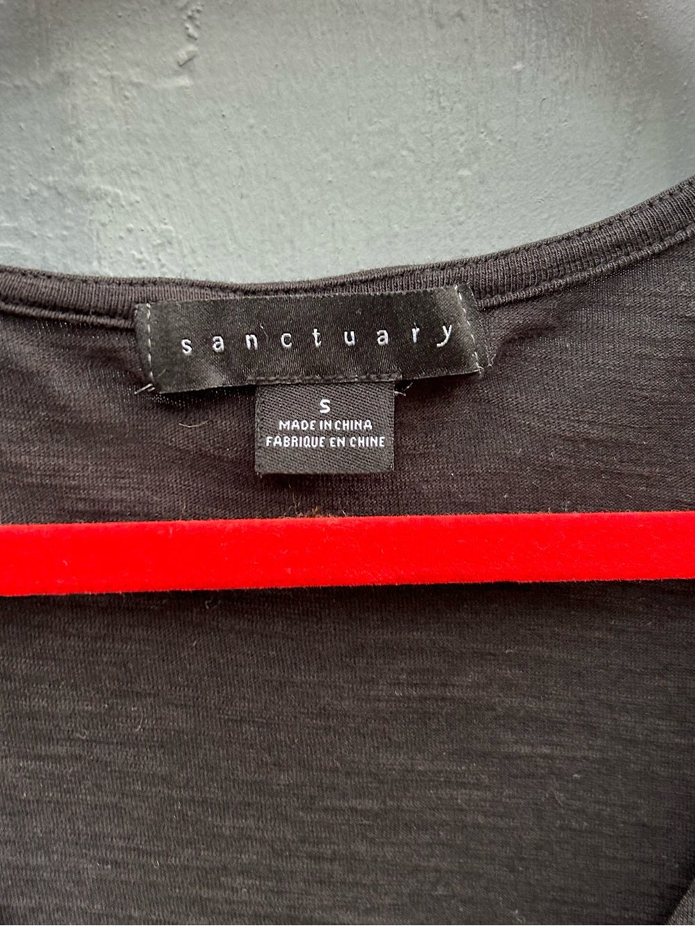 Sanctuary Black Button front v neck, size S
