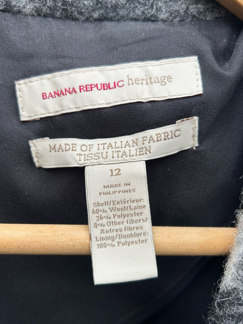 Banana Republic Heritage Grey Wool Plaid Blazer, size 12