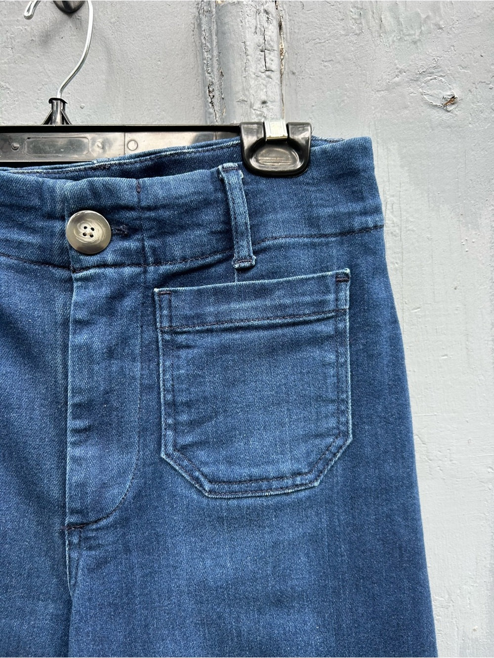 Anthropologie Pilcro Skipper Wideleg Denim Jeans, size 26