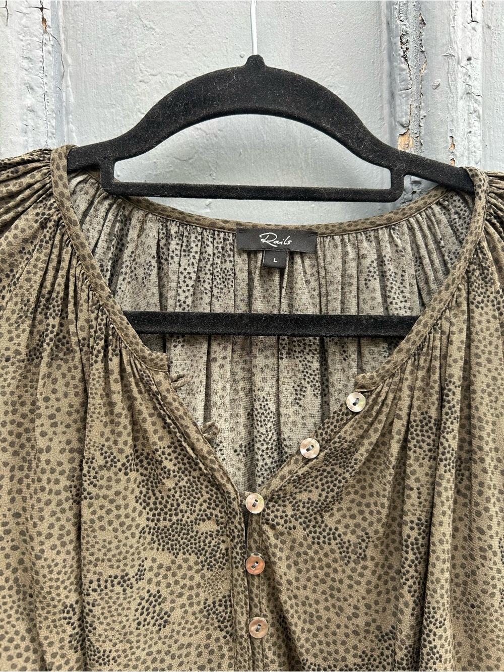 Rails Olive Indi Animal print blouse, size Large