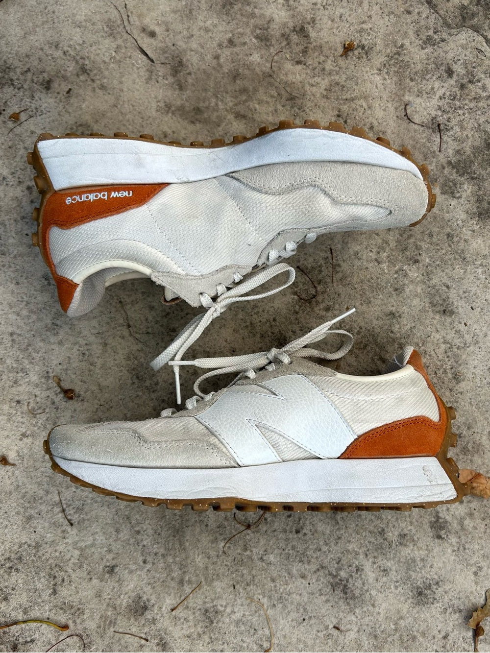 New Balance 327 white grey sand, size 8