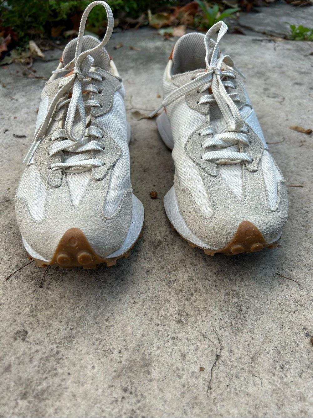 New Balance 327 white grey sand, size 8